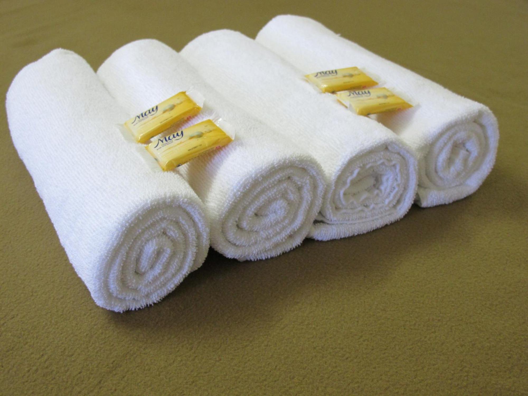 Broadway Budget Hotel George Town Room photo